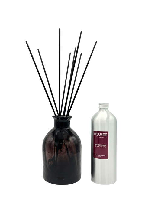 Unfigettable Diffuser by BOUJEE Monaco, elegantly showcasing a blend of fig, sweet violet, and musk in handblown glass.